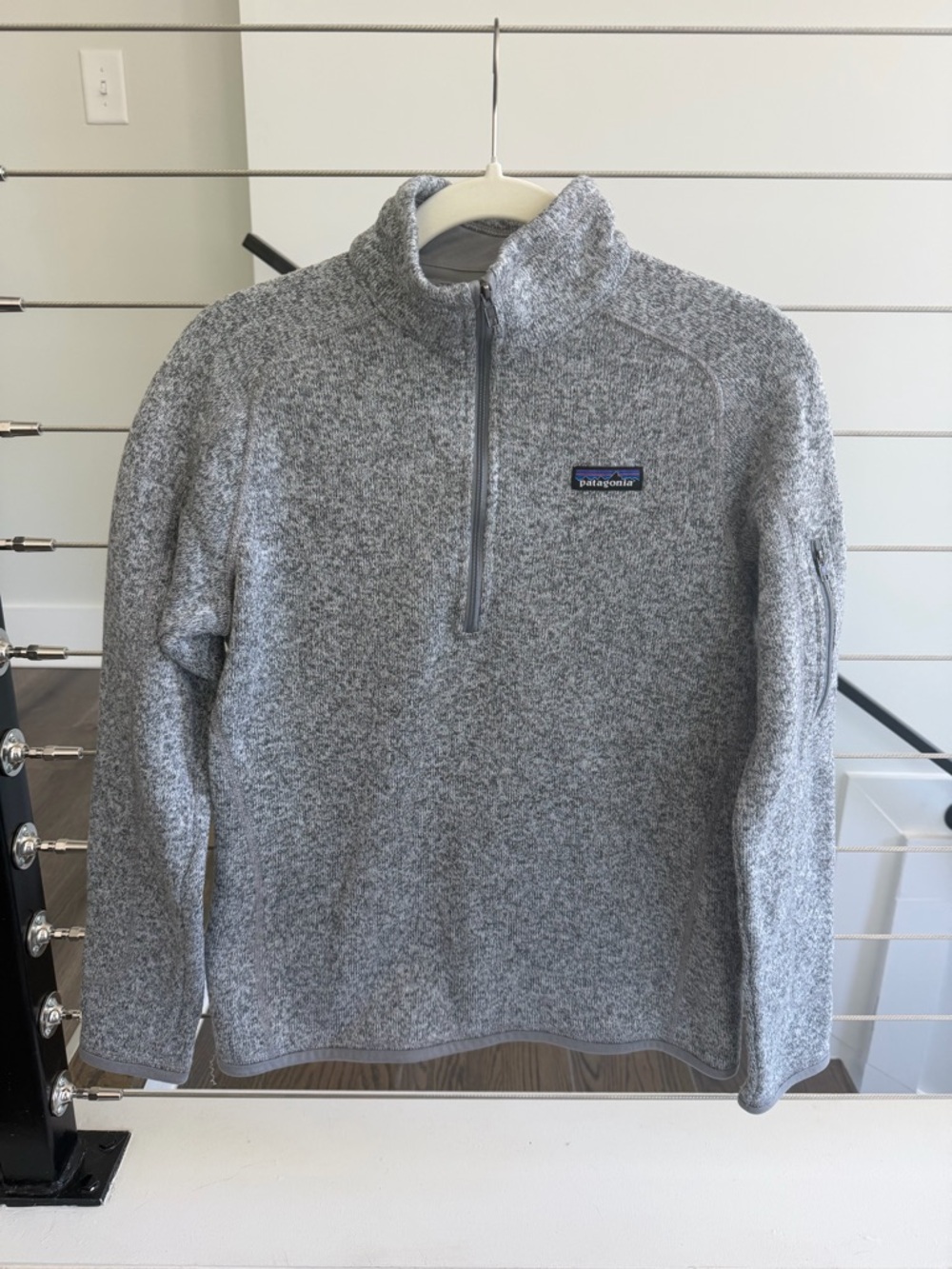 Patagonia Heather Gray Women’s Quarter-Zip Fleece Pullover